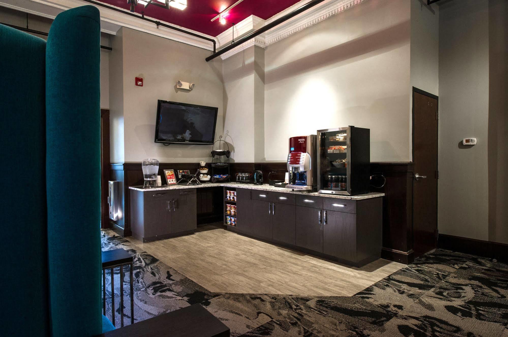 The Parker Inn Скънектади Екстериор снимка