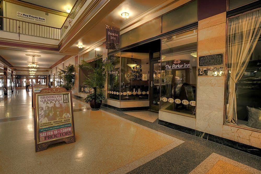 The Parker Inn Скънектади Екстериор снимка